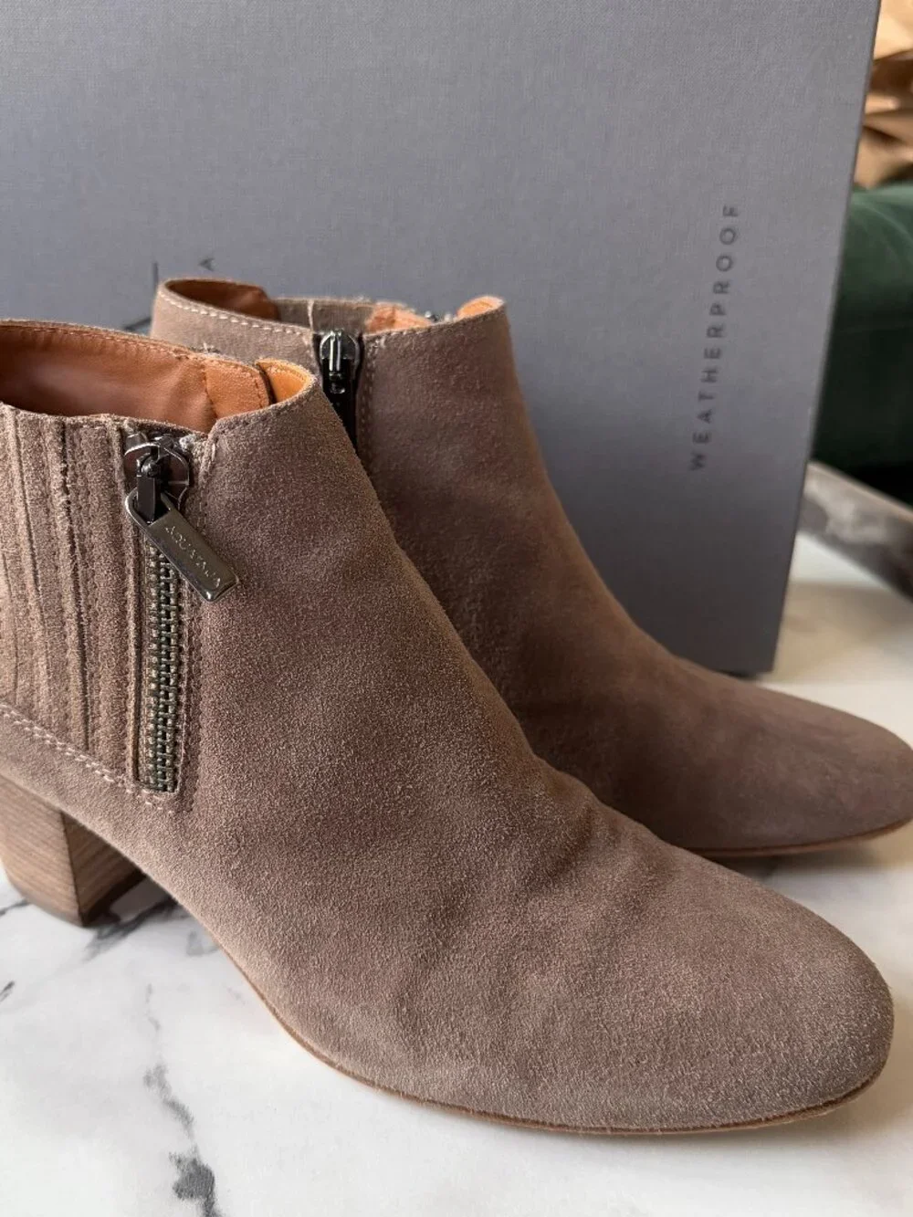 Aquatalia Fallon Taupe Suede Leather Ankle Boots Size 39